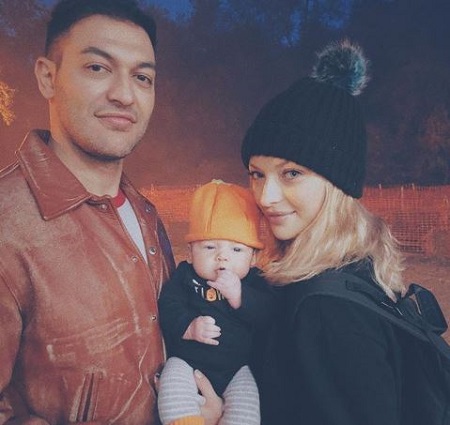 Francesca Eastwood shared a son named Tint Wraith Eastwood with her love partner Alexander Wraith.