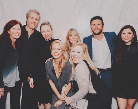  Francesca Eastwood (third from left) with her seven adorable paternal half-siblings.