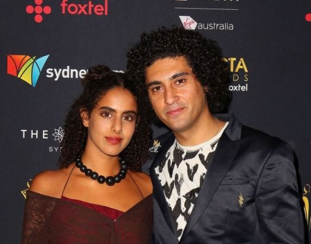 Helana Sawires is currently single.