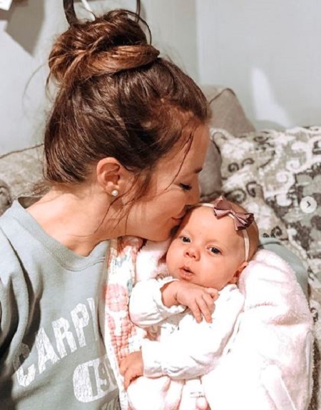 Jana Duggar's Holding Her New Born Nephew, Grace Duggar, The Daughter of John and His Wife, Abbie Dugger
