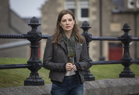 Catherine Walker Is A Divorced Woman