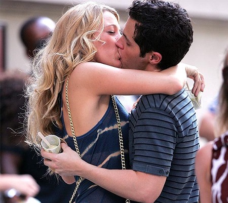  Blake Lively and Penn Badgley Were Together For About One Year