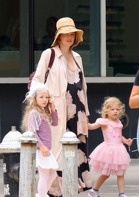 Ryan Reynolds Shares Three Children With His Current Wife, Blake Lively