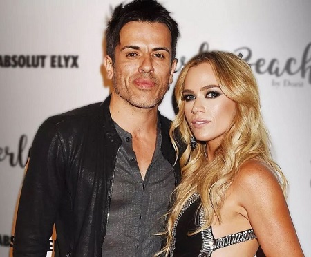  Edwin Arroyave With His Wife, Teddi Jo Mellencamp, With Whom He Has Three Children