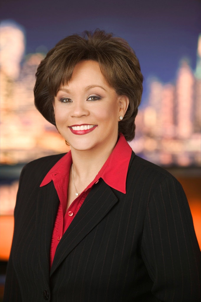 The former WNBC news anchor, Sue is enjoying a lavish life after her retirement.