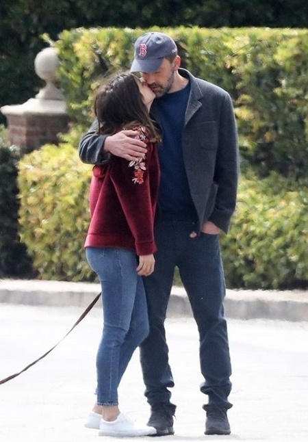 Ana de Armas and Ben Affleck Are Currently Dating