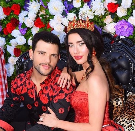  The actress Jacqueline MacInnes Wood and Elan Ruspoli are married since August 2018.
