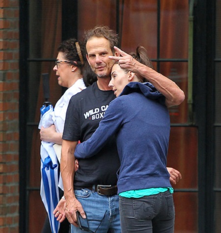  Whitney Cummings and Peter Berg 