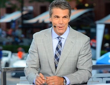 Chris Fowler Talks About Serena's Pressure, John McEnroe and His Passion For Tennis