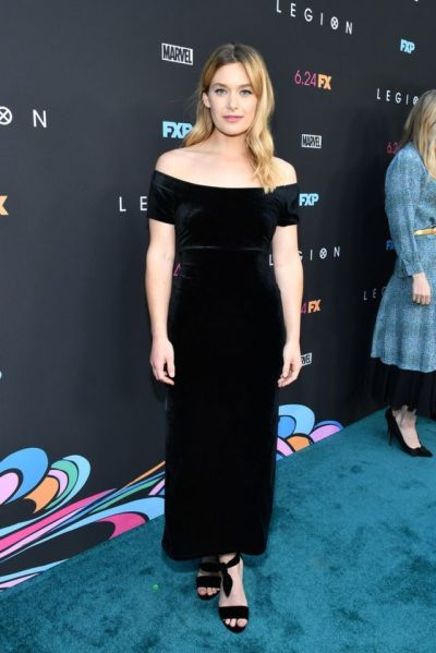 Rachel Keller, 27, is leading her single life with her family in Los Angeles, California.