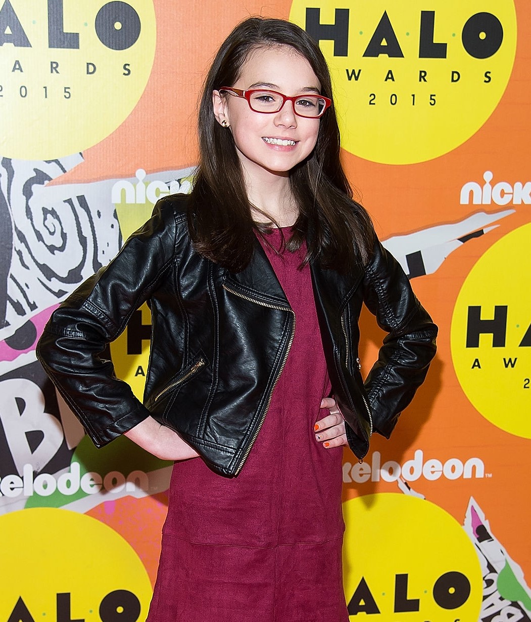 Julia Antonelli is just living her teengage life with family.