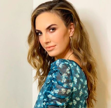 Elizabeth Chambers