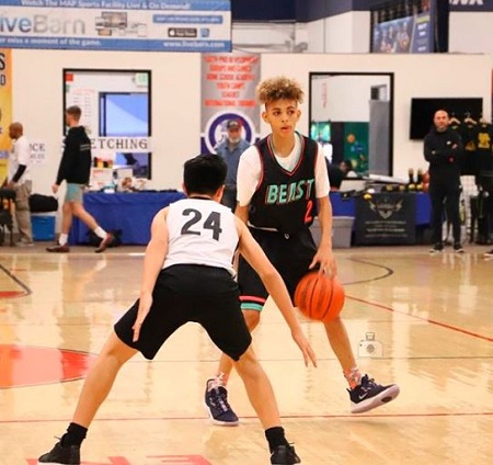 Justin Pippen Plays Football at Sierra Canyon