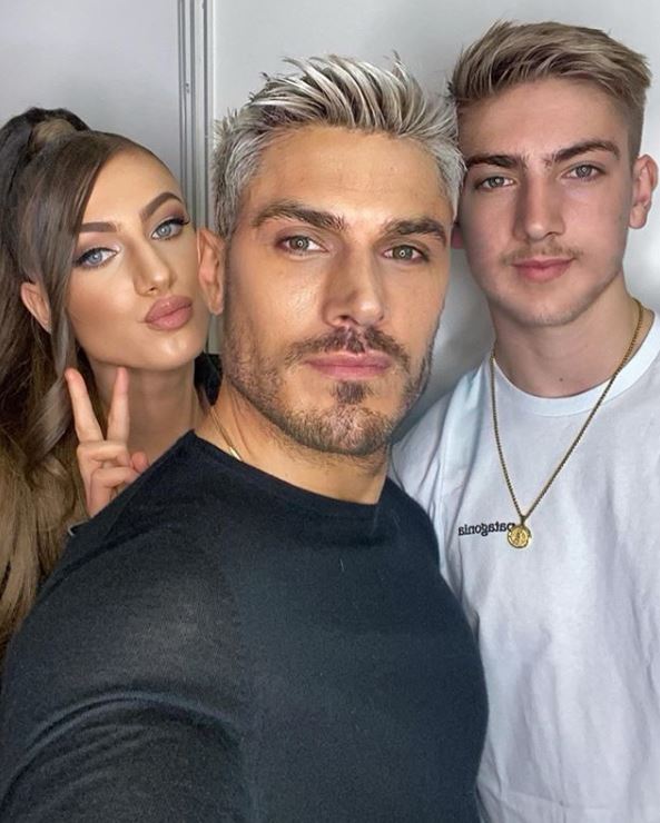 Chris Appleton with his two children, Kitty Blu and Billy.