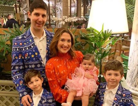 Asher has two younger siblings, Simcha and Shira.