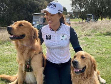 Minjee Lee is currently single.