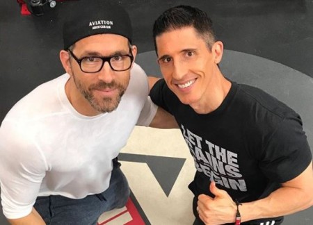 Jeff and actor, Ryan Reynolds.