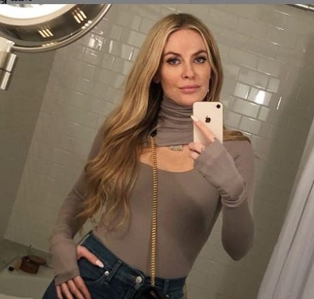 The Married to the Mob (MTTM) founder Leah McSweeney has an estimated net worth of around $2 million.