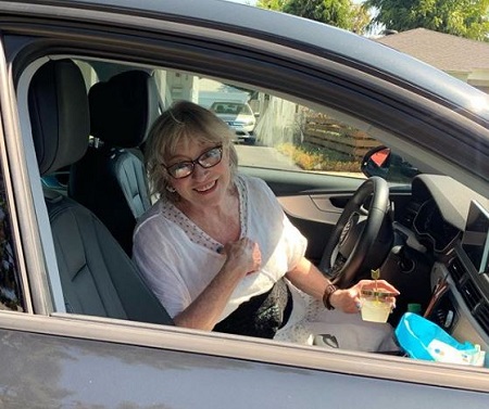 The Saturn Award-winning actress Veronica Cartwright has an estimated net worth of around $4 million.