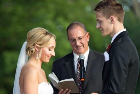 Jessica Goch and her husband, Tyler Blevins.