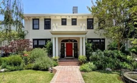 Katherine and Josh owned a few homes in Los Felis.