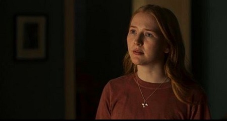 Gina Stiebitz As Franziska Doppler On Dark