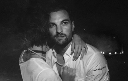 Gianna and Kyle don't share any kids.