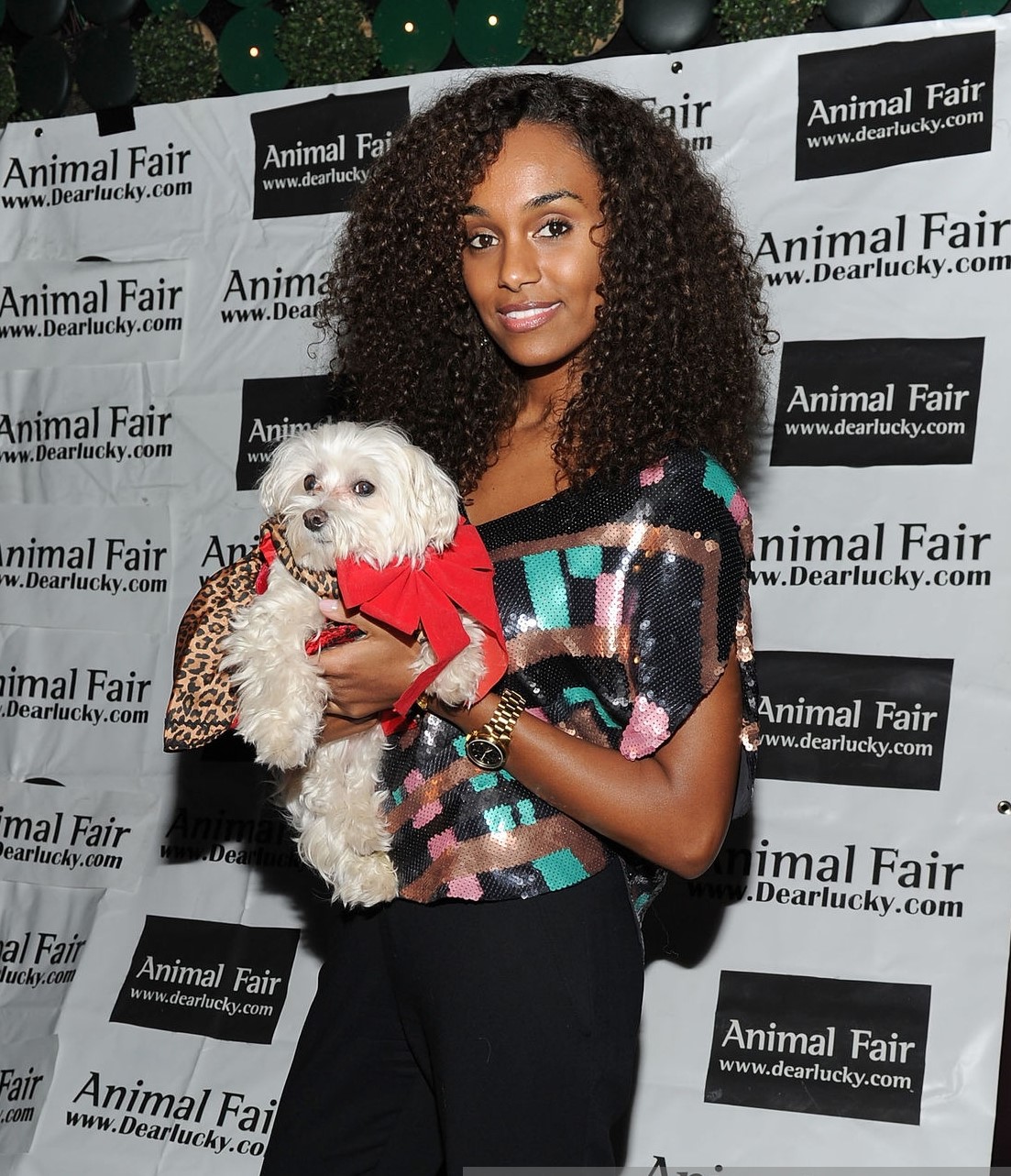 Gelila is just enjoying a healthy and wealthy life.