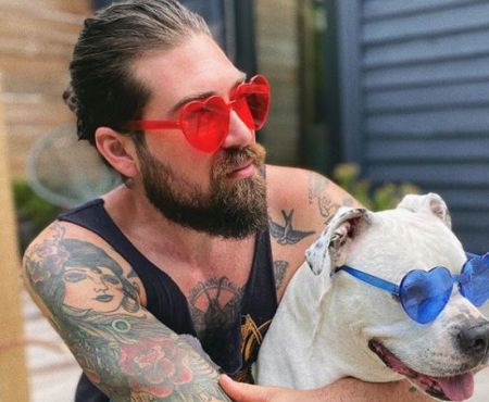 Lane Toran has an estimated net worth of $200,000.