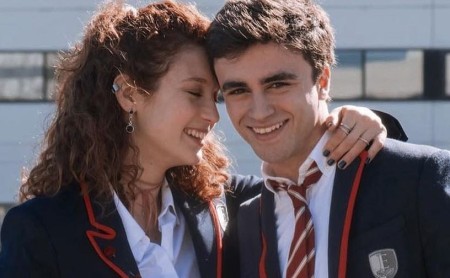 Itzan Excamilla doesn't have a girlfriend.