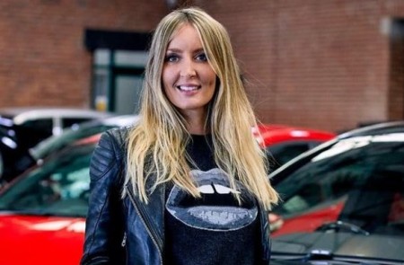 Helen Stanley's net worth is $500,000.