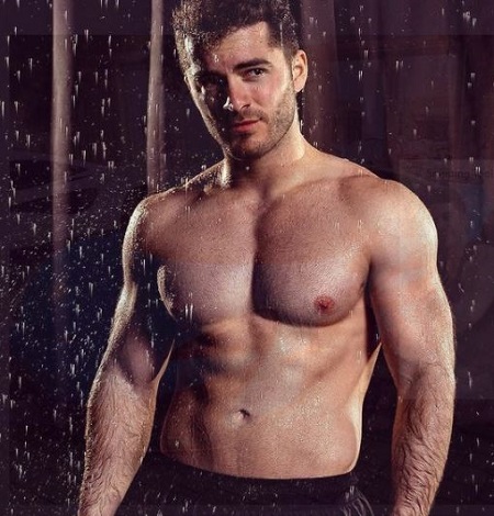 The 5-feet-8-inch (172 cm) tall Jordan Maron show off his athletic figure.