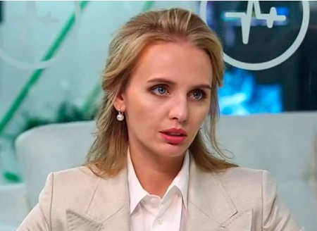 The 35 aged Vladimir Putin's eldest daughter, Maria Putina is married to a Dutch businessman, Jorrit Faassen.