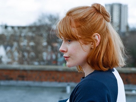 Emily Beecham on Daphne in 2017