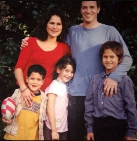 Liberty Phoenix shared three children, Rio Julio Miguel, Indigo Orion, and Scarlette Jasmine Asch Phoenix, with her ex-husband, Ernesto Asch.