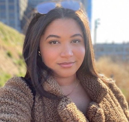  Azriel Crews is private about her love life.