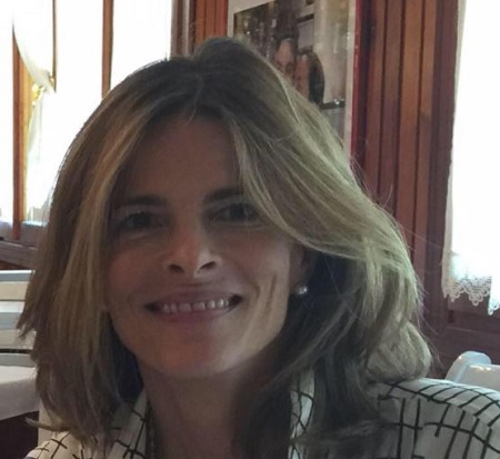 The 58 aged actress Joanna Heimbold is secretive regarding her present relationship status.