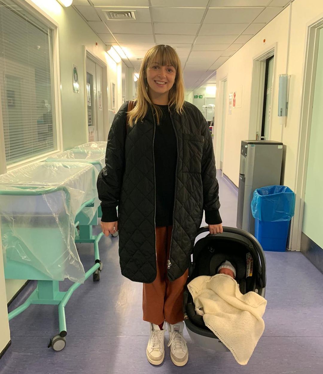 Lisa taking her baby daughter to the hospital.