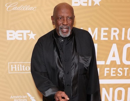 : The American actor Louis Gossett Jr is living a single life.'