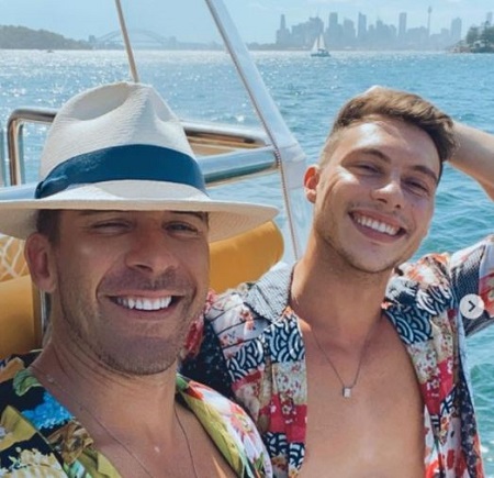 The TikTok star Kurt Roberts is in a romantic relationship with an actor, musician, Hugh Sheridan.