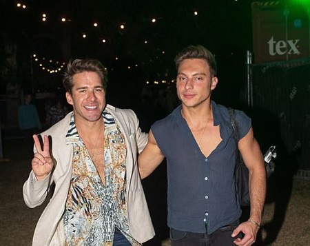 Hugh Sheridan proposed to Kurt Roberts during the show at the 2021 Adelaide Fringe Festival, on March 5, 2021.