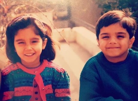 Zainab Abbas's Childhood Picture Along With Her Brother, Haider Abbas Mirza