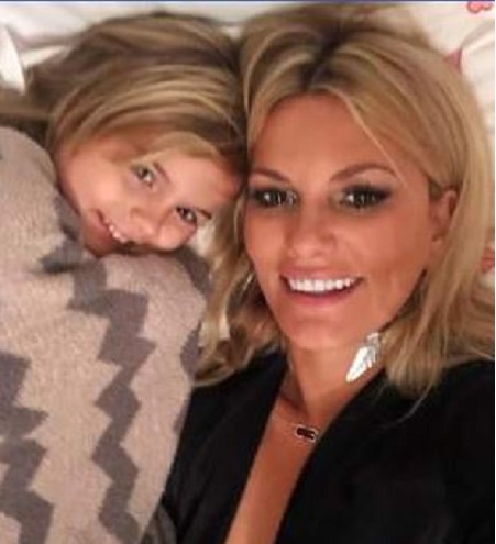 Courtney Hansen With Her Daughter, Holland Hartington, 6