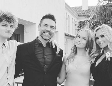  Eddie Judge (second from left) with his wife Tamra and two-step-kids, Sophia (second from right), Spencer.