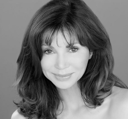 The Dallas actress Victoria Principal is living a single life.