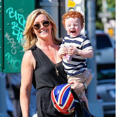  Bennett Godley and His Mother, Jane Krakowski