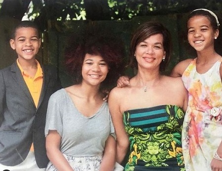 Suzanne McFayden Has Three Kids With Husband, Robert F. Smith