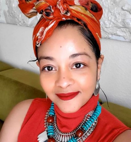 Amber Serrano is the ex-wife of an American singer, songwriter, Ralph Tresvant.