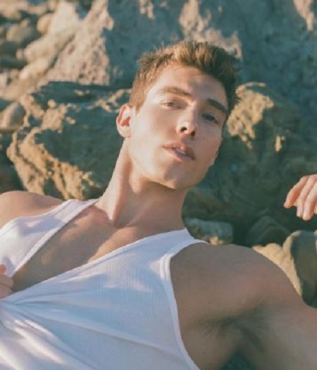 Calvin Klein's Paid Partnership with Calvin Klein