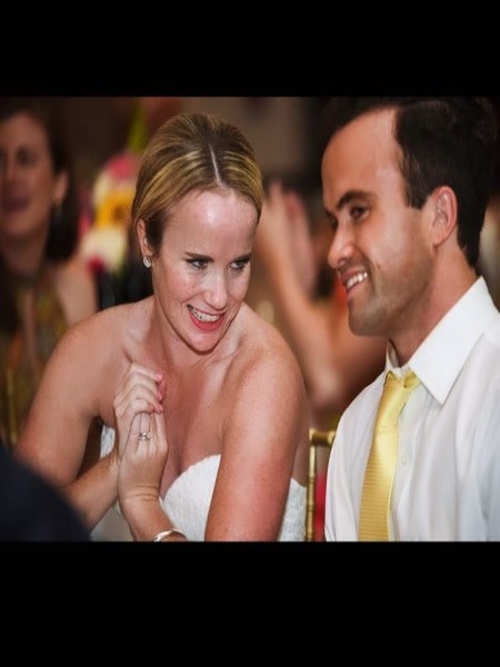 Kevin Cirilli is very close to his younger sister, Eileen Cirilli with whom he spent his childhood. Is Kevin married or single? Who is his wife?